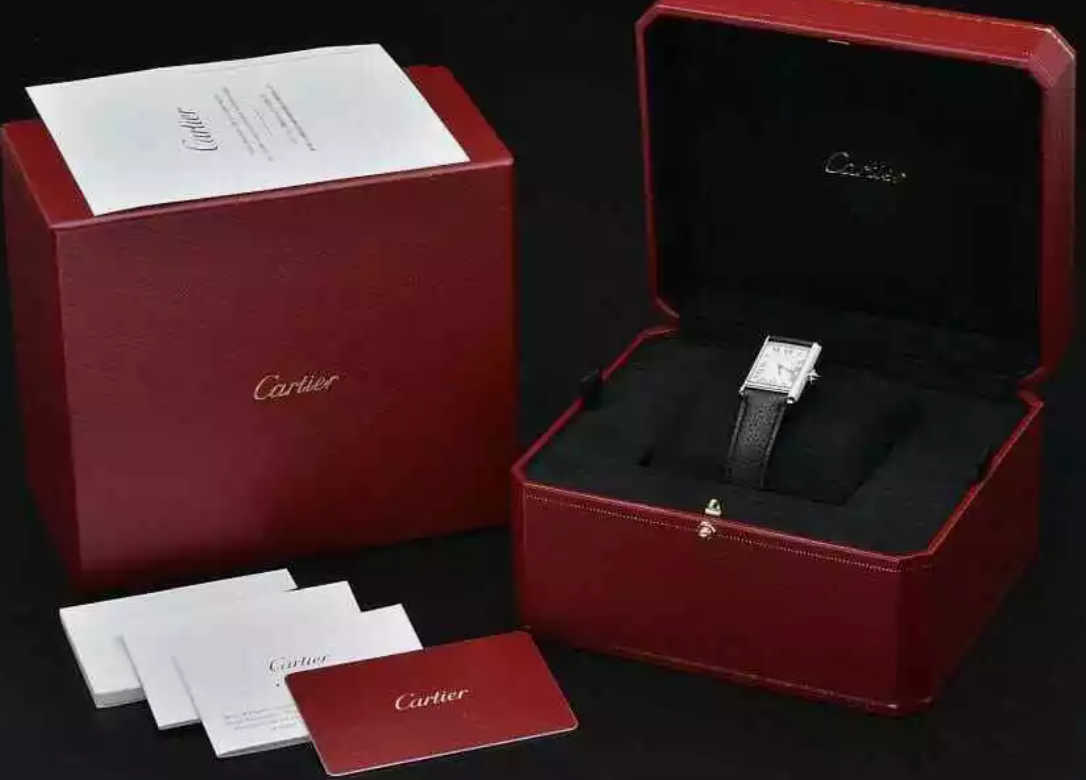 Pre-Own Cartier Watch Tank 2021 full set Mint Condition